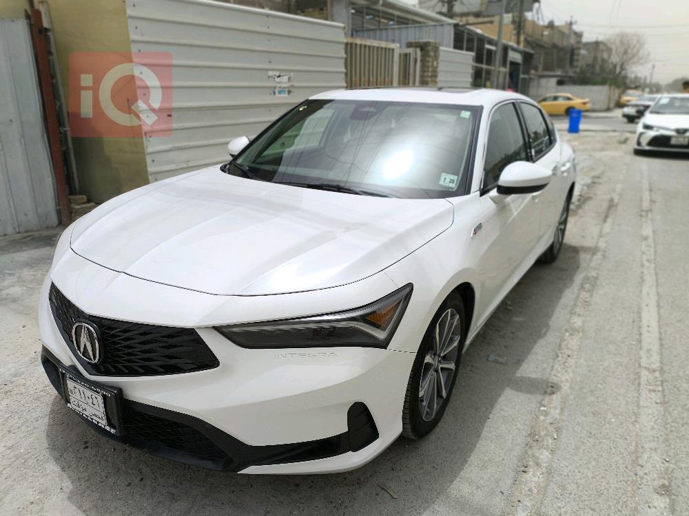 ئاکورا ئینتێگرا